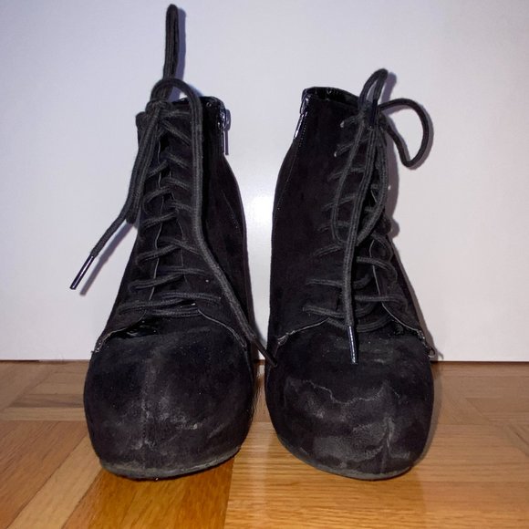 5-Inch Suede Pumps || Black - Picture 2 of 7